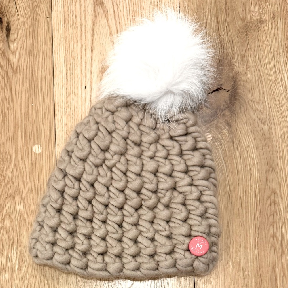 Mischa Lampert Wool Beanie Pomster Hat Tan White